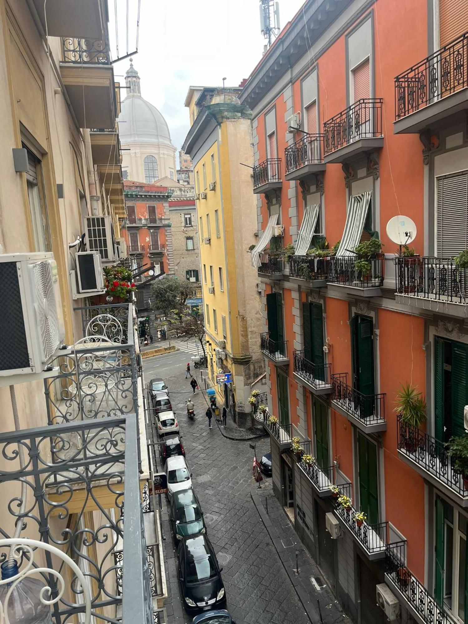 La Canzonetta Affittacamere Naples Luaran gambar